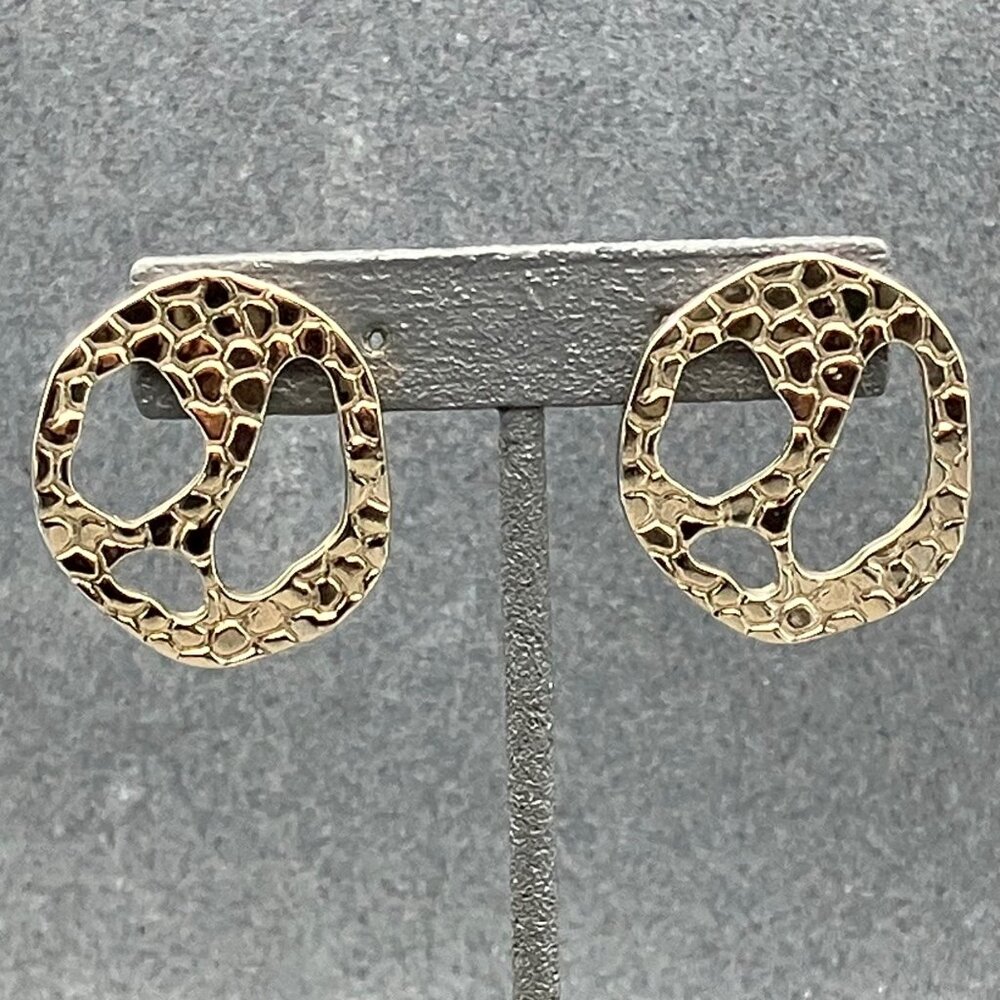 CM JENT Textured Oval Earrings 1.25 In Silver Holes Organic Retro BoHo Vintage